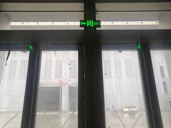 集中控制智能疏散系統(tǒng)是如何工作的基本原理是什么？