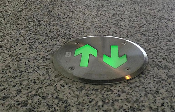 煙霧對智能疏散指示系統(tǒng)的運行有何影響？